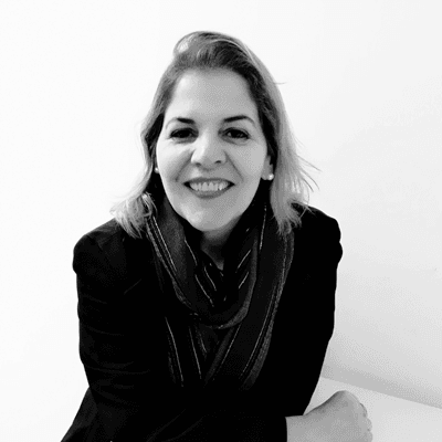 Cláudia Brandão de Andrade – Coordinadora de Documentación e Información